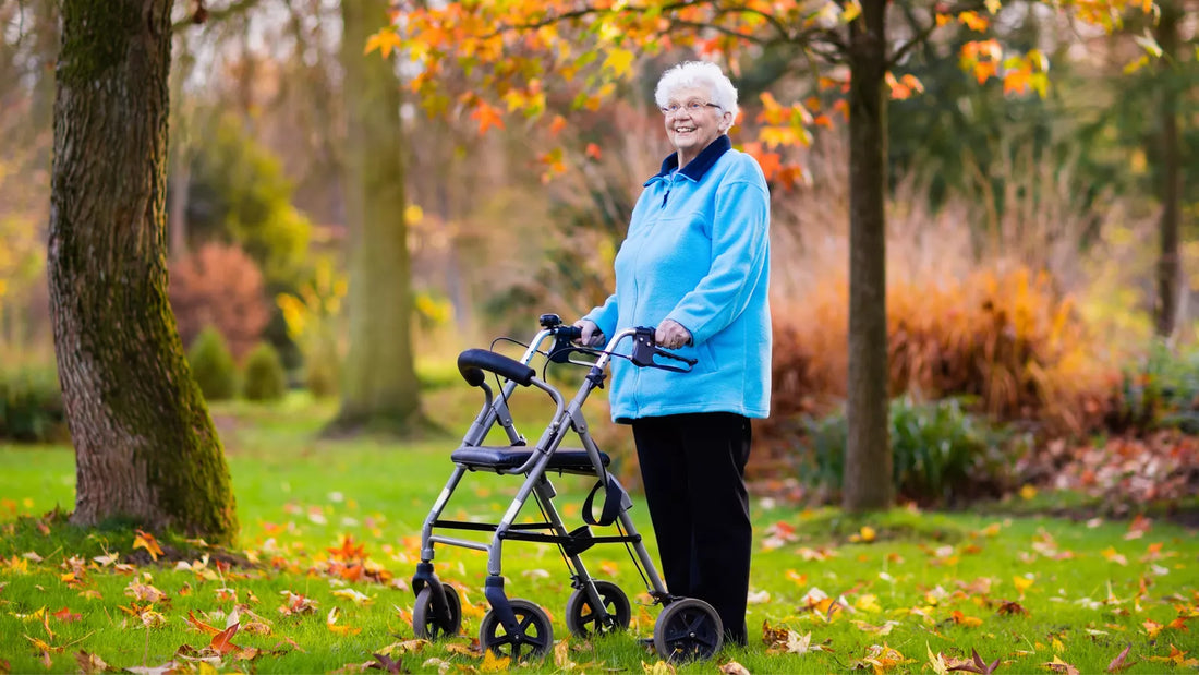 Gesund und sicher durch Herbst und Winter: 10 Tipps für Senioren